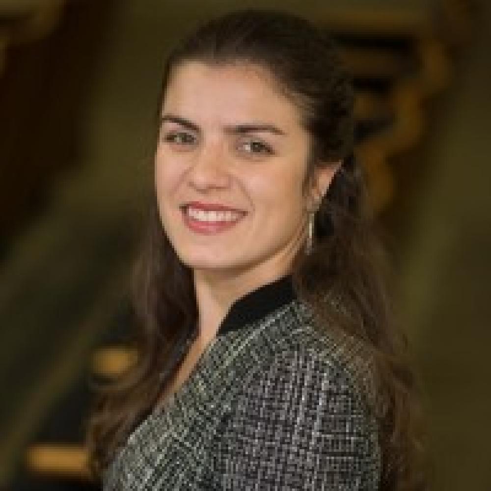 Paula Almeida